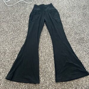 Black Flared Yoga Pants